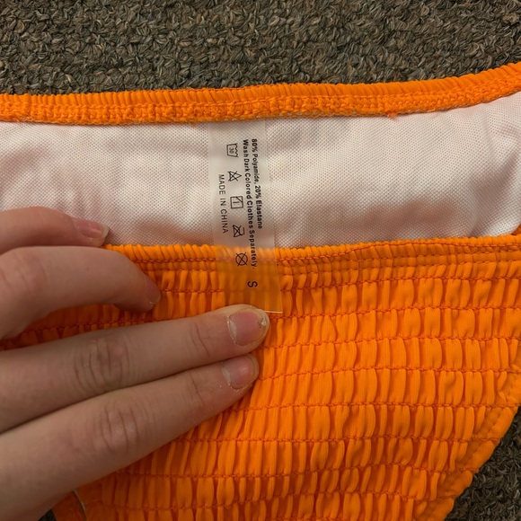 Vibrant Orange Bikini Set - Picture 4 of 5